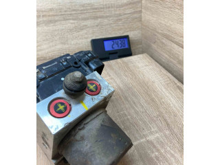 Блок АБС MR475997, 045001774 Mitsubishi Galant 1997 - 2003 года