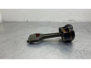 Píst 9468869, 8623418 BMW 5 G30 G31 pro benzínový motor 2.0