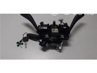 Кнопки рулевого колеса 1K5953502T, 1K0905851   Volkswagen Caddy