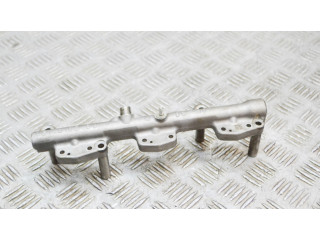 Топливная рампа 8665635 BMW X4 G02 3.0