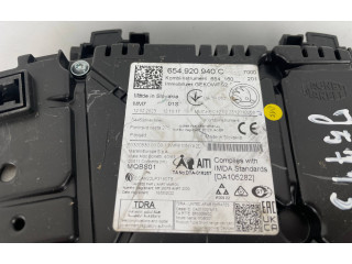 Панель приборов 654920940C   Skoda Kamiq       