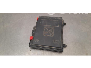 Блок предохранителей  9678633380   Peugeot Partner III    