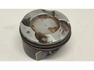 Píst 7846333, 69807081 BMW M4 F82 F83 pro benzínový motor 3.0