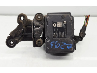 Блок АБС    Audi  A3 S3 A3 Sportback 8P  2005 - 2013 года