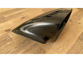 Пластиковая отделка зеркала