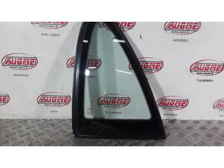 Заднее боковое стекло кузова