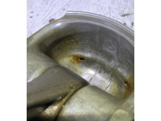 Píst 97L42, R021 Mercedes-Benz SLK R171