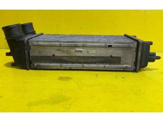 Радиатор интеркулера AV219L440AB, RZ4R11P3   Ford  Fiesta  2009 - 2012 года