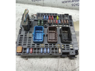 Блок предохранителей 9677987180 Citroen C4 I