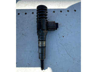 Форсунка 038130073G, 038130073AA    Volkswagen Touran I  BKD 