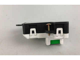 Дисплей    85271XA01A   Subaru B9 Tribeca