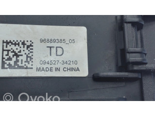 Pojistková skříňka 96889385 Chevrolet Cruze 2011