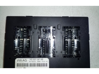 Блок комфорта 1K0937087AB Skoda Superb B6 (3T)