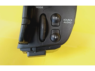 Ручка стеклоочистителей 88103009 Renault Clio III