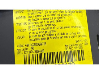 Подушка безопасности водителя 18114955, BAMPT11078 Opel Meriva A