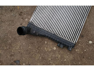 Интеркулер 1K0145803BN Skoda Octavia Mk2 (1Z)