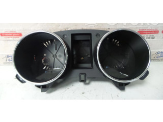 Панель приборов 5L0920940K   Skoda Yeti (5L)       