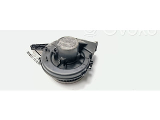 Вентилятор печки 6R1819015 Skoda Rapid (NH)