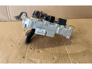 Блок предохранителей 512090145, 9184OW Mitsubishi Grandis