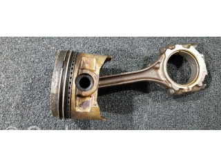 Поршень с шатуном Mitsubishi Galant для бензинового двигателя 2.0