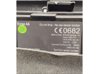 Дисплей    8200884342   Renault Clio III