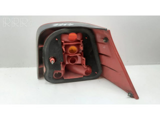 Задний фонарь левый 1J6945096R, 2565    Volkswagen Golf IV   1998-2005 года