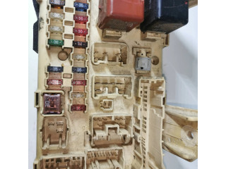   Pojistková skříňka 8922144040   Toyota Avensis Verso 2003