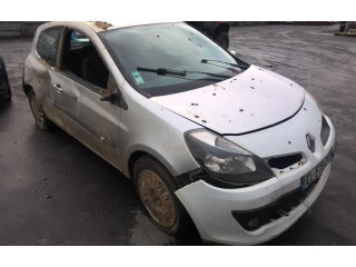 Модуль управления BSM 8200674661   Renault Clio III    