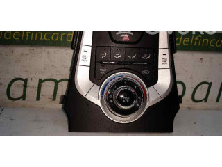 Блок управления климат-контролем 972503X0704X, 972503XXXX Hyundai Elantra