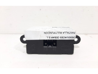 Дисплей    945003E150   KIA Sorento