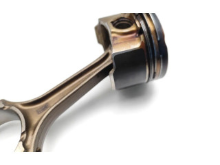 Поршень с шатуном 55263624;EAQ 55263624, EAQ Jeep Compass