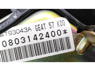 Подушка безопасности водителя GE4T57K00, T93043A Mazda 626