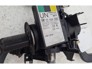 Руль Opel Meriva A  2003 - 2010 года 13153553      