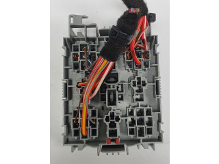 Pojistková skříňka 7L0937503A Porsche Cayenne (9PA) 2006