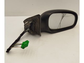 Зеркало электрическое        Volvo V70  2000 - 2004 года   