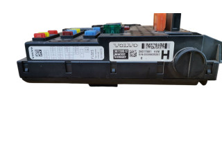 Блок предохранителей 30728512, 28017881   Volvo XC90    