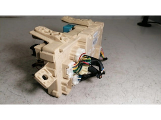 Блок предохранителей 892210F020 Toyota Corolla Verso AR10