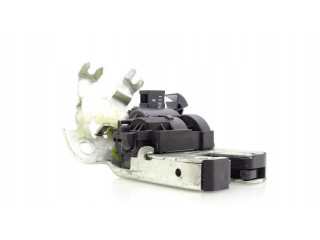 Замок задней крышки