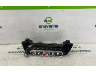 Блок управления климат-контролем 9823457080, 9823457180   Peugeot 2008 II