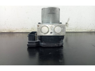 Pojistková skříňka Блок ABS 589201W570 KIA Rio 2015