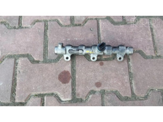 Магистральная трубка топлива