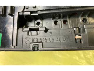 Pojistková skříňka 1695450540 Mercedes-Benz B W245 2007