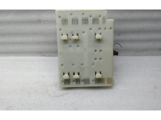 Блок предохранителей BG9T14C256HA, 31327995AA   Volvo V70    