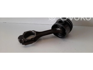 Píst    Skoda Felicia I     