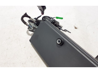 Блок предохранителей 32243277 Volvo S60