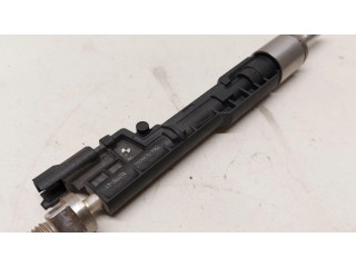 Vstřikovač 13647639994 BMW 7 F01 F02 F03 F04 pro benzínový motor 4.4