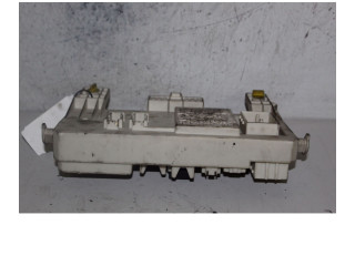   Pojistková skříňka    Ford Focus C-MAX 2003