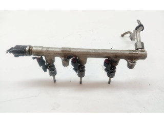 Топливная рампа 05C133320A, 0261500443 Skoda Scala