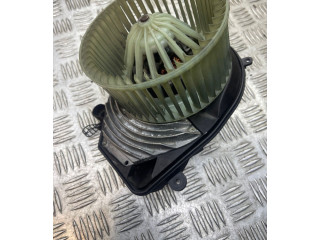 Вентилятор печки 8D1820021, 740221233F Volkswagen Caddy