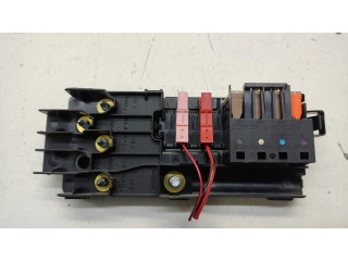 Блок предохранителей 01394841, 013948411 Mercedes-Benz R W251